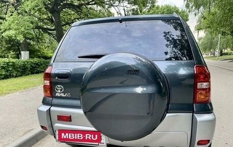 Toyota RAV4, 2003 год, 1 300 000 рублей, 9 фотография