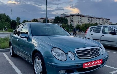 Mercedes-Benz E-Класс, 2002 год, 870 000 рублей, 4 фотография