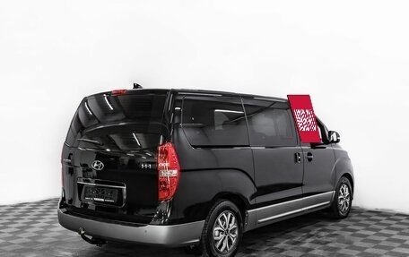 Hyundai H-1 II рестайлинг, 2019 год, 2 895 000 рублей, 4 фотография