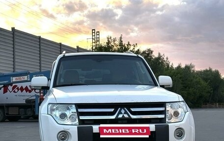 Mitsubishi Pajero IV, 2008 год, 1 500 000 рублей, 3 фотография