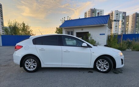 Chevrolet Cruze II, 2013 год, 830 000 рублей, 3 фотография