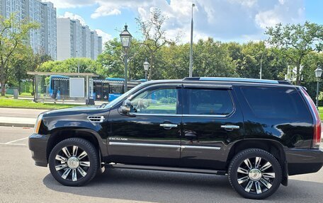 Cadillac Escalade III, 2010 год, 1 940 000 рублей, 5 фотография