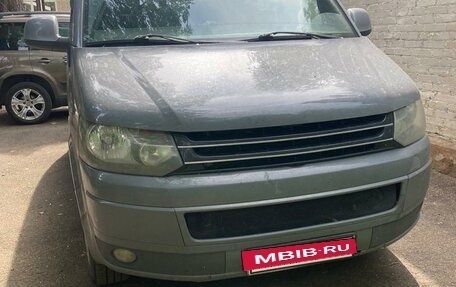 Volkswagen Caravelle T5, 2012 год, 1 850 000 рублей, 2 фотография