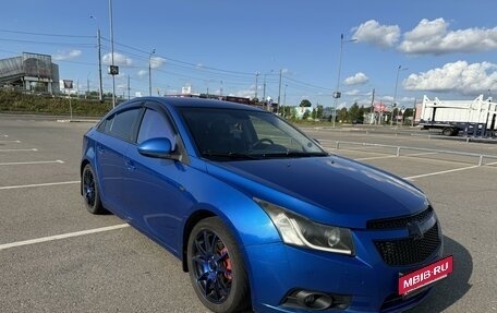 Chevrolet Cruze II, 2011 год, 800 000 рублей, 5 фотография