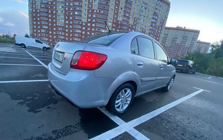 KIA Rio II, 2010 год, 420 000 рублей, 2 фотография