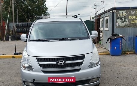 Hyundai Grand Starex Grand Starex I рестайлинг 2, 2008 год, 1 100 000 рублей, 2 фотография