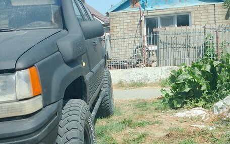 Jeep Grand Cherokee, 1994 год, 500 000 рублей, 2 фотография