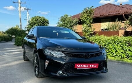 Toyota Camry, 2017 год, 3 150 000 рублей, 3 фотография