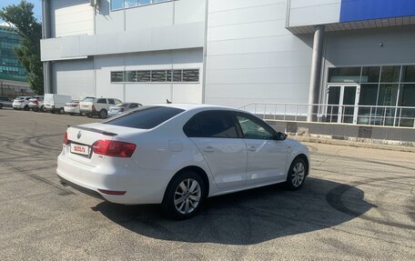 Volkswagen Jetta VI, 2013 год, 1 390 000 рублей, 4 фотография