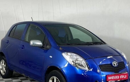 Toyota Yaris III рестайлинг, 2007 год, 480 000 рублей, 3 фотография