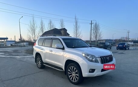 Toyota Land Cruiser Prado 150 рестайлинг 2, 2011 год, 2 800 000 рублей, 2 фотография