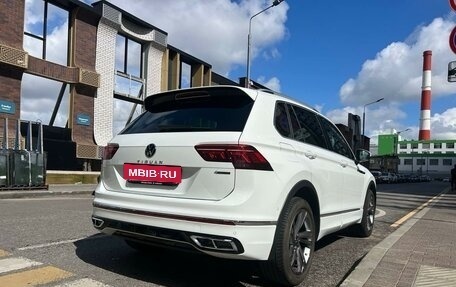 Volkswagen Tiguan II, 2021 год, 4 800 000 рублей, 5 фотография