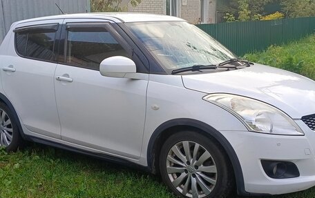 Suzuki Swift III, 2011 год, 990 000 рублей, 3 фотография