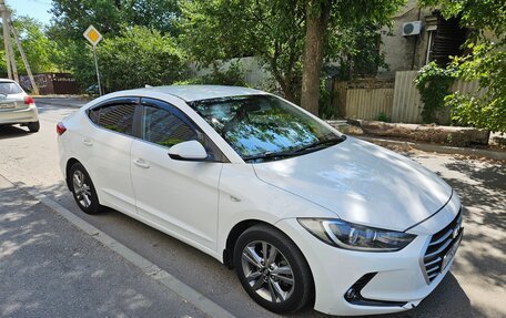 Hyundai Elantra VI рестайлинг, 2017 год, 1 600 000 рублей, 3 фотография