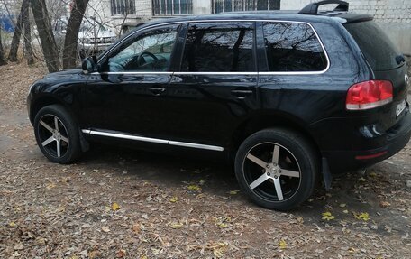 Volkswagen Touareg III, 2003 год, 950 000 рублей, 6 фотография