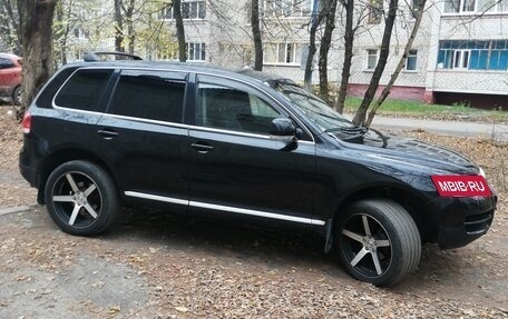 Volkswagen Touareg III, 2003 год, 950 000 рублей, 5 фотография