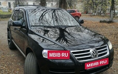 Volkswagen Touareg III, 2003 год, 950 000 рублей, 3 фотография