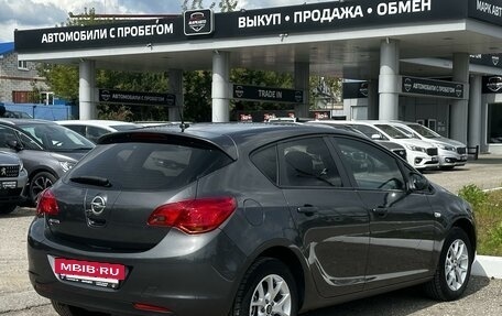 Opel Astra J, 2011 год, 830 000 рублей, 4 фотография