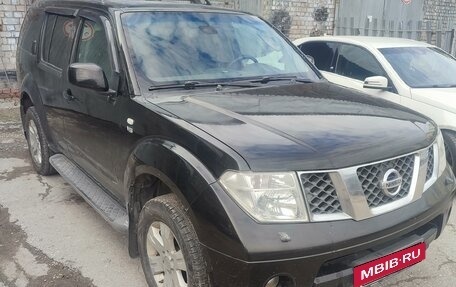 Nissan Pathfinder, 2006 год, 900 000 рублей, 2 фотография