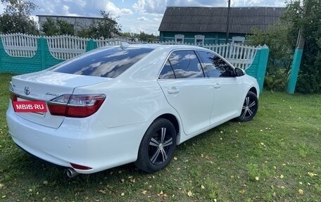 Toyota Camry, 2015 год, 1 920 000 рублей, 3 фотография