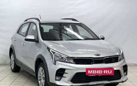 KIA Rio IV, 2020 год, 1 800 000 рублей, 2 фотография