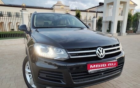 Volkswagen Touareg III, 2012 год, 2 600 000 рублей, 2 фотография