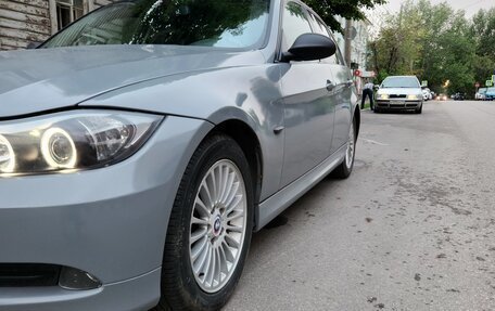 BMW 3 серия, 2006 год, 720 000 рублей, 2 фотография