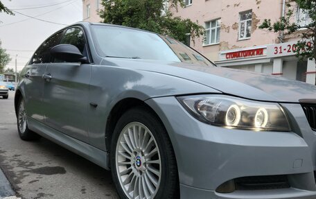 BMW 3 серия, 2006 год, 720 000 рублей, 3 фотография