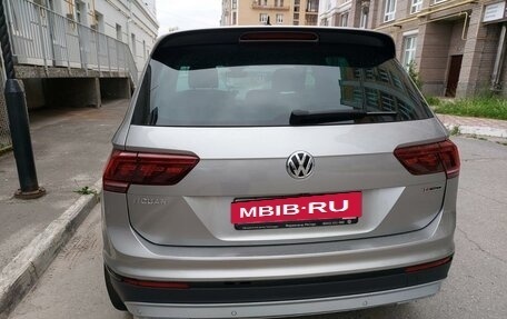 Volkswagen Tiguan II, 2020 год, 4 000 000 рублей, 2 фотография