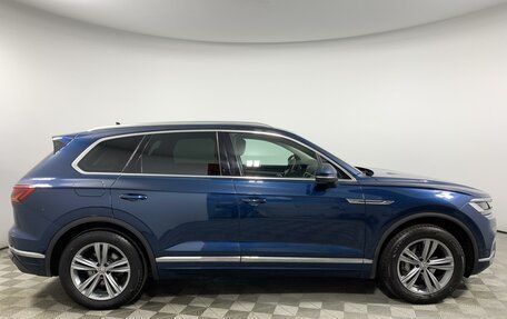 Volkswagen Touareg III, 2018 год, 5 149 000 рублей, 4 фотография