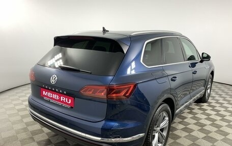 Volkswagen Touareg III, 2018 год, 5 149 000 рублей, 5 фотография