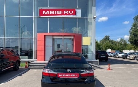 Toyota Camry, 2016 год, 2 245 000 рублей, 6 фотография