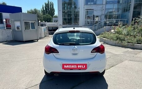 Opel Astra J, 2012 год, 769 900 рублей, 5 фотография