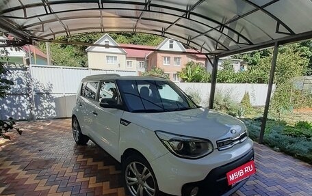 KIA Soul II рестайлинг, 2018 год, 1 540 000 рублей, 2 фотография