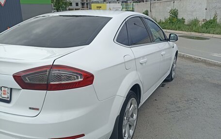 Ford Mondeo IV, 2011 год, 900 000 рублей, 3 фотография