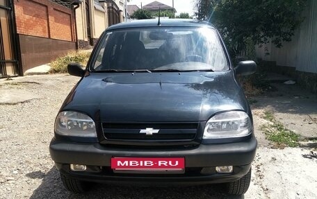 Chevrolet Niva I рестайлинг, 2005 год, 450 000 рублей, 2 фотография