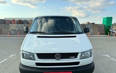 Volkswagen Transporter T4, 2001 год, 1 300 000 рублей, 2 фотография