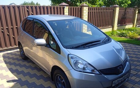 Honda Fit III, 2011 год, 875 000 рублей, 5 фотография