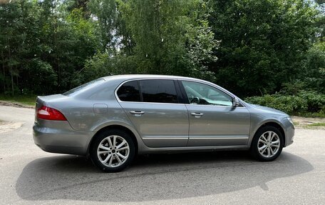 Skoda Superb III рестайлинг, 2010 год, 990 000 рублей, 4 фотография