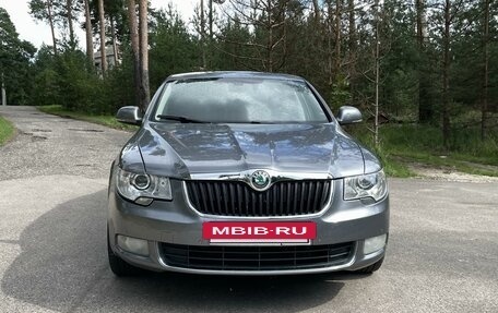 Skoda Superb III рестайлинг, 2010 год, 990 000 рублей, 2 фотография