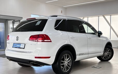 Volkswagen Touareg III, 2012 год, 2 270 000 рублей, 4 фотография