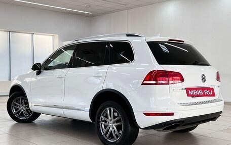 Volkswagen Touareg III, 2012 год, 2 270 000 рублей, 2 фотография