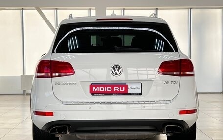 Volkswagen Touareg III, 2012 год, 2 270 000 рублей, 8 фотография