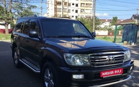 Toyota Land Cruiser 100 рестайлинг 2, 2006 год, 4 250 000 рублей, 2 фотография