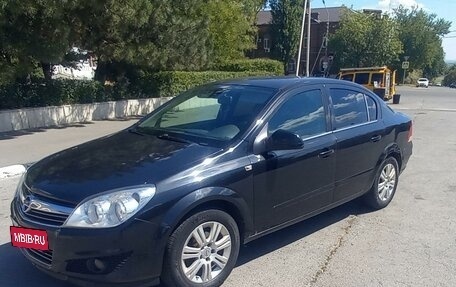 Opel Astra J, 2012 год, 720 000 рублей, 2 фотография