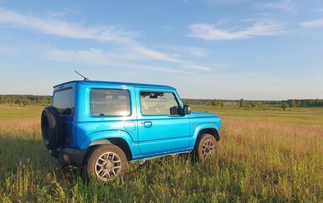 Suzuki Jimny, 2018 год, 1 850 000 рублей, 3 фотография