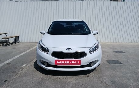 KIA cee'd III, 2014 год, 1 480 000 рублей, 2 фотография