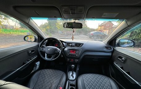 KIA Rio III рестайлинг, 2013 год, 920 000 рублей, 4 фотография