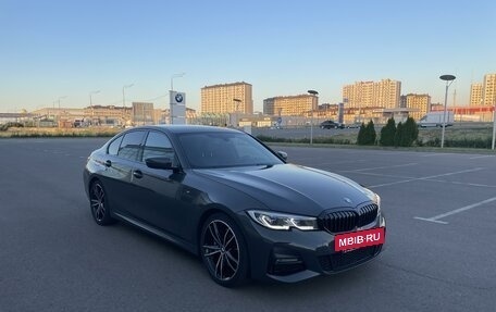 BMW 3 серия, 2019 год, 3 880 000 рублей, 3 фотография