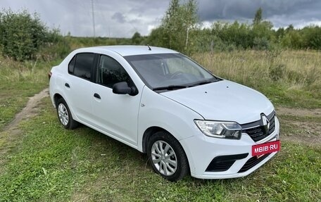 Renault Logan II, 2019 год, 600 000 рублей, 3 фотография